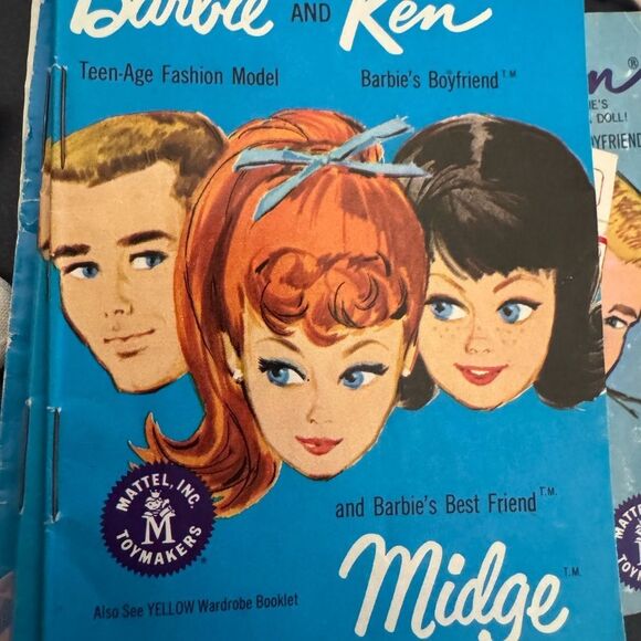 Mattel Barbie and Ken Book 300 piece bundle video #3/4 - Picture 1 of 7